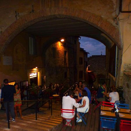 In Centro Da Piero - Appartamento In Via Della Viola Перуджа Екстериор снимка