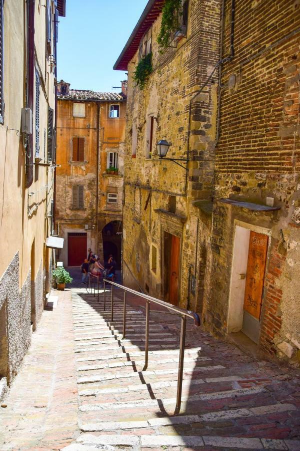 In Centro Da Piero - Appartamento In Via Della Viola Перуджа Екстериор снимка